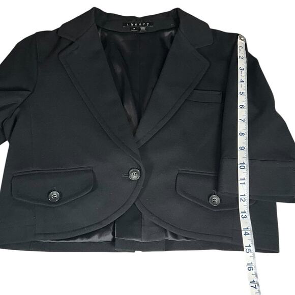 Theory Black Cropped Blazer Size Medium – Y2K Minimalist Stretch Jacket Pockets - Picture 7 of 10